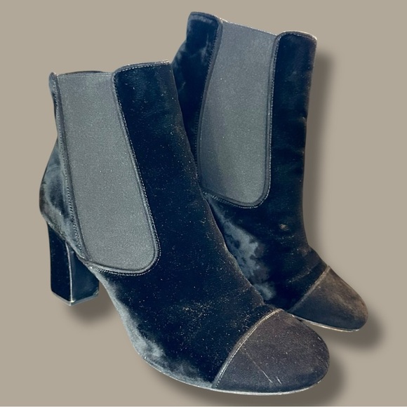 Tabitha Simmons ‘Kiki’ Black Velvet Ankle Boots Size 41 = U.S. Size 11 - Picture 16 of 16